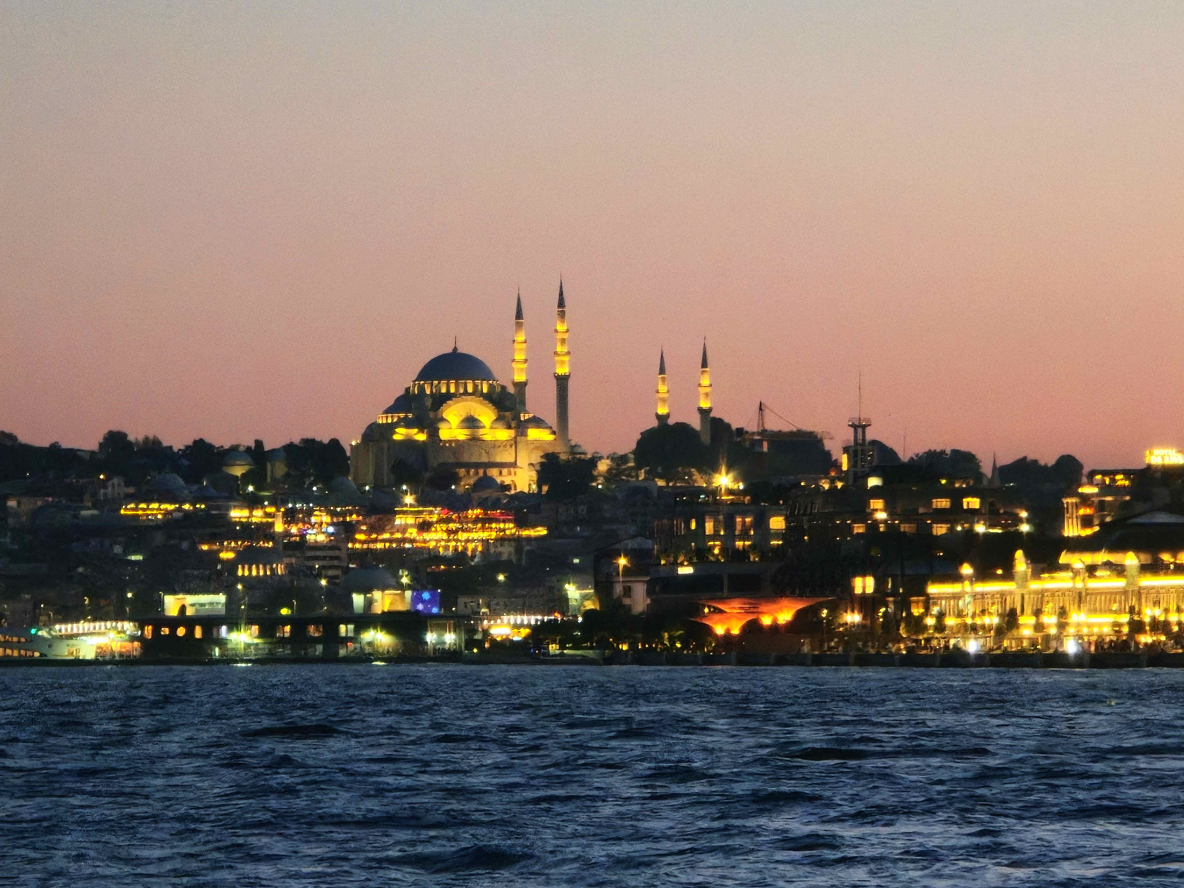 博斯普魯斯海峽遊船 | 土耳其 | 上順旅遊